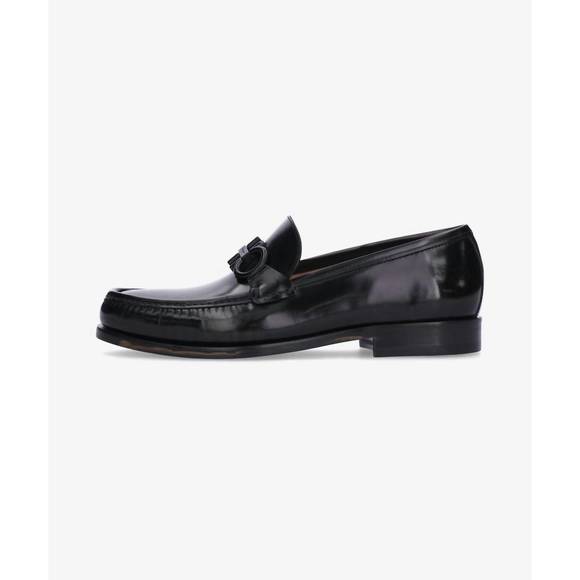NEW SALVATORE FERRAGAMO men's leather shoes in black